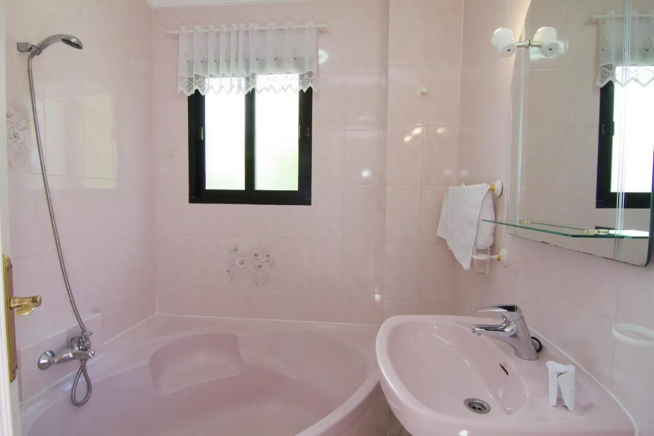 Ladera Pasillo Andaluz Villa Nerja
